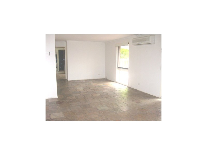 3 Bosco Clse, Narre Warren VIC 3805