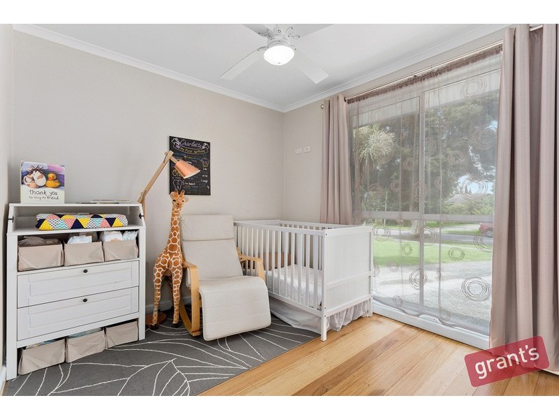 13 Cormorant Close, Endeavour Hills VIC 3802