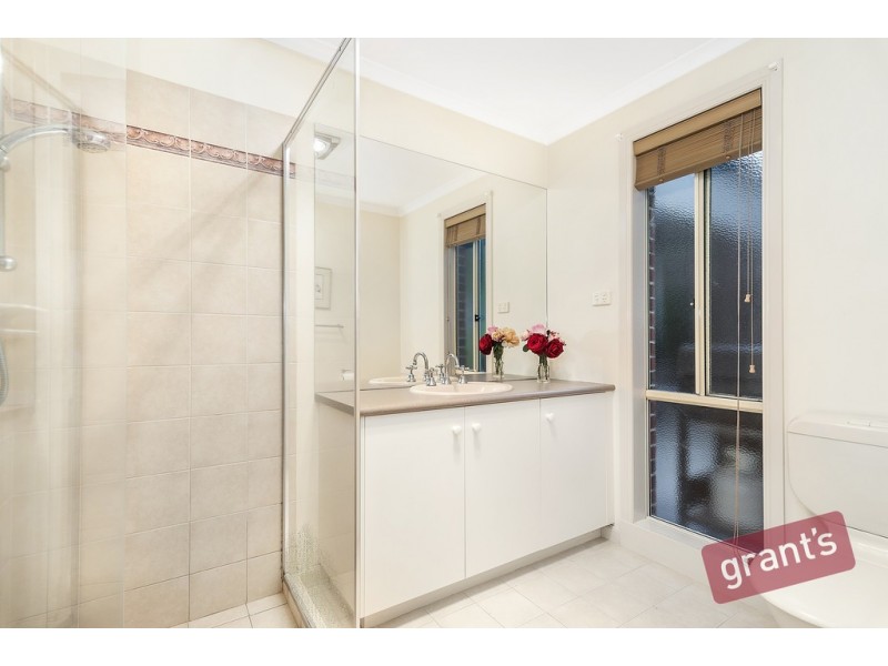 53 Loxley Boulevard, Narre Warren South VIC 3805