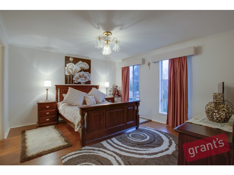 4 Belmore Court, Narre Warren VIC 3805