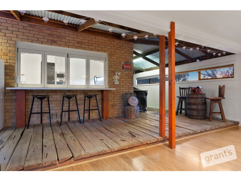 11 Harries Court, Narre Warren North VIC 3804