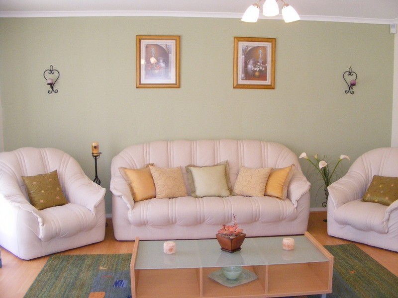 4 Angel Close, Narre Warren South VIC 3805