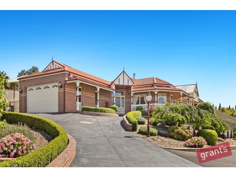 12 Tom Gearon Court, Narre Warren North VIC 3804