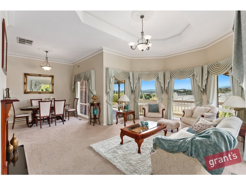 12 Tom Gearon Court, Narre Warren North VIC 3804