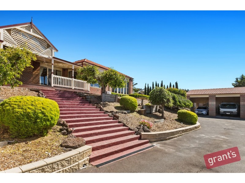 12 Tom Gearon Court, Narre Warren North VIC 3804