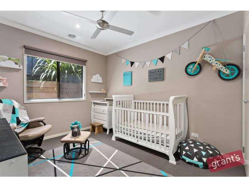 6 Swallow Court, Berwick VIC 3806