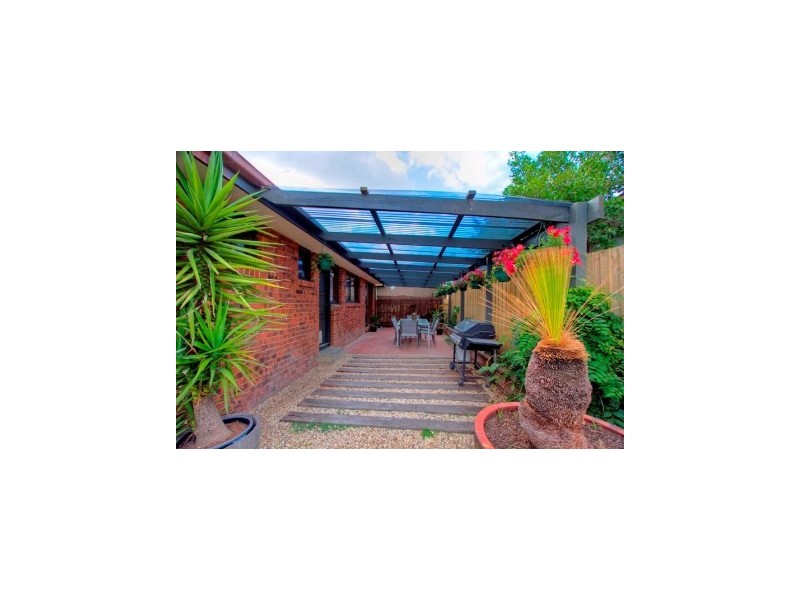 22 Facey Crt, Narre Warren VIC 3805