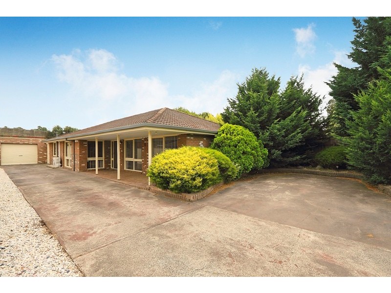 6 Moray Court, Narre Warren VIC 3805