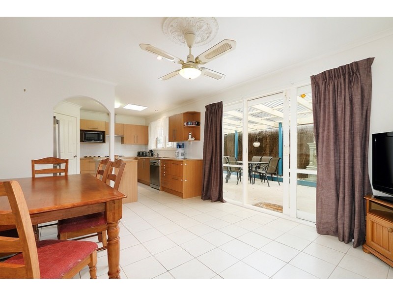 6 Moray Court, Narre Warren VIC 3805