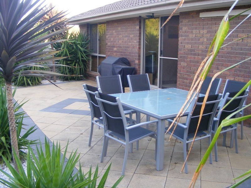 32 Maramba Drive, Narre Warren VIC 3805