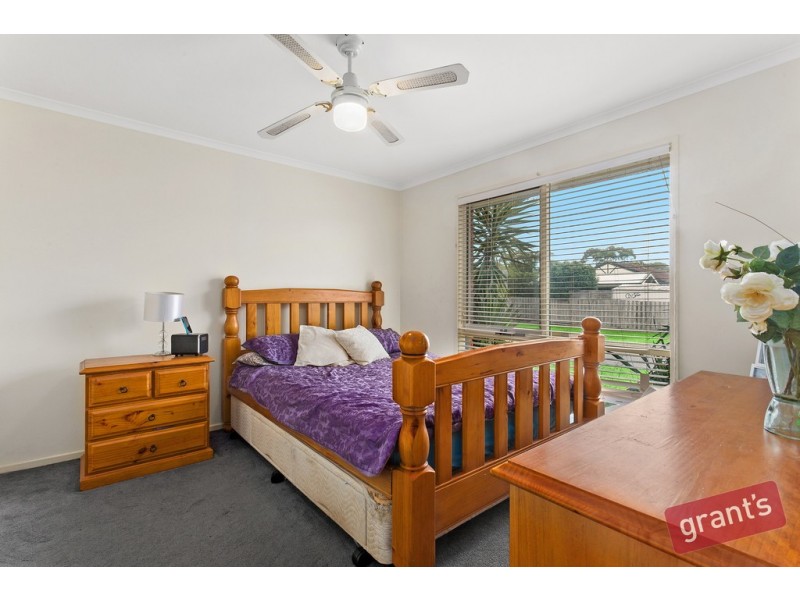 11 Finbar Court, Narre Warren South VIC 3805