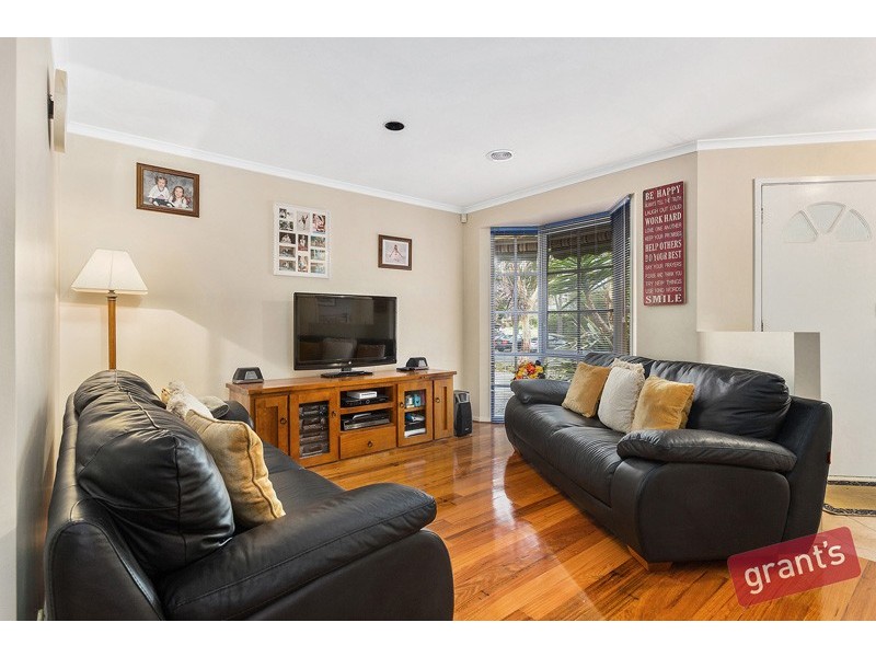 7 Wirrabarra Place, Berwick VIC 3806