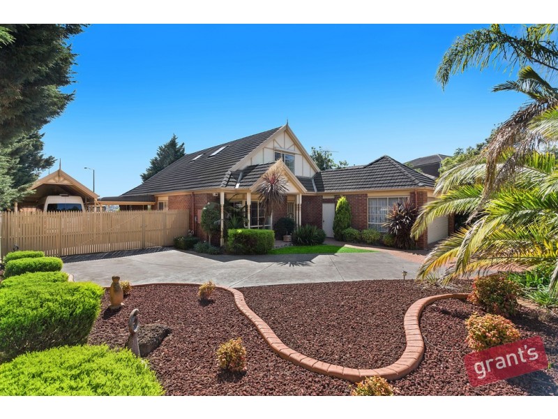 1 Montbrae Circuit, Narre Warren VIC 3805