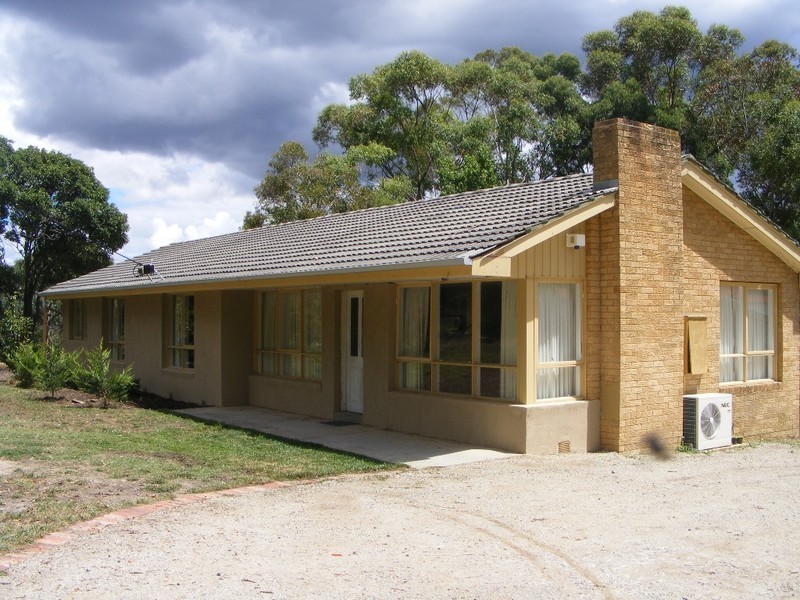 60 Edebohls Road, Narre Warren East VIC 3804