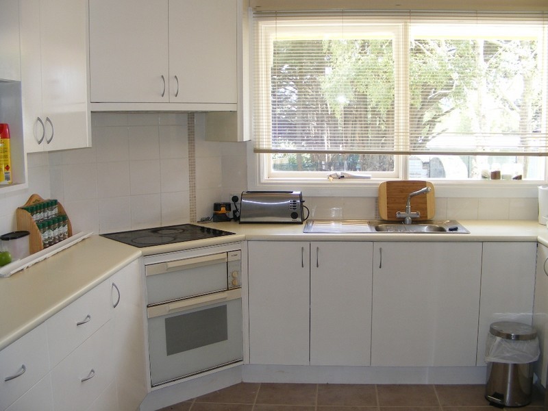 60 Edebohls Road, Narre Warren East VIC 3804