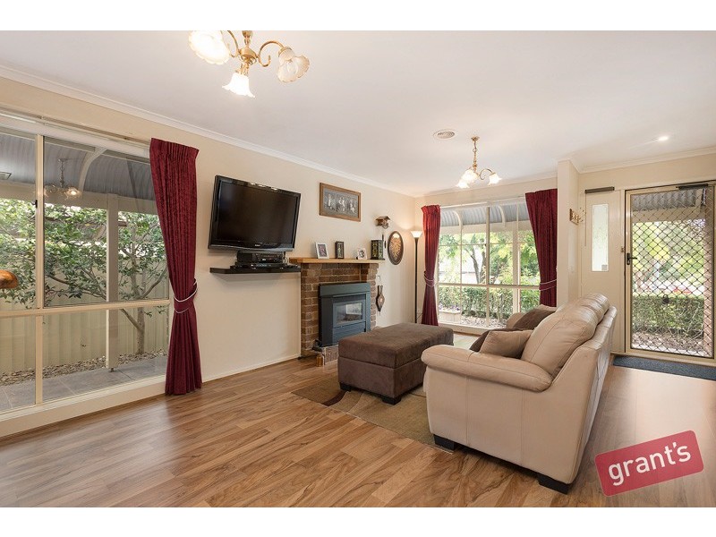 10 Maybury Court, Berwick VIC 3806