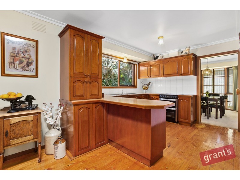 16 Oaks Court, Lysterfield South VIC 3156