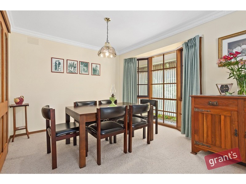 16 Oaks Court, Lysterfield South VIC 3156