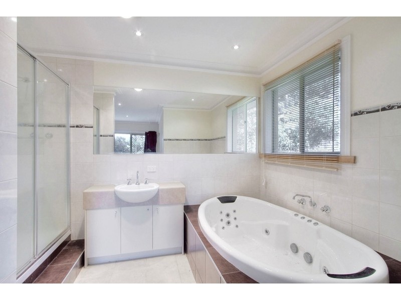 21-23 Bailey Road, Narre Warren North VIC 3804