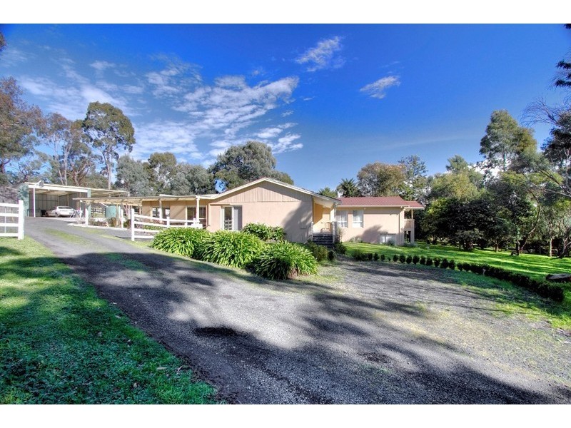 21-23 Bailey Road, Narre Warren North VIC 3804