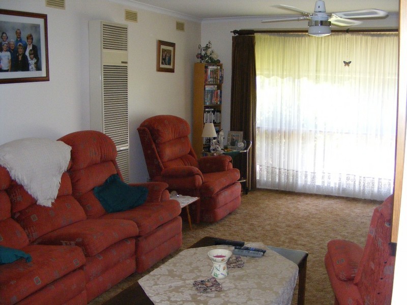 8 Margaret Court, Hampton Park VIC 3976