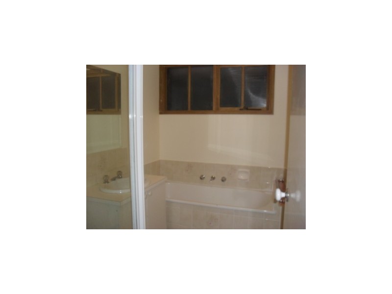 3 Hansford Crt, Narre Warren VIC 3805