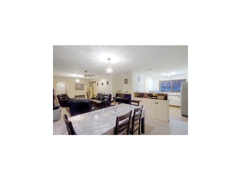 1 Fuchsia Crt, Narre Warren VIC 3805