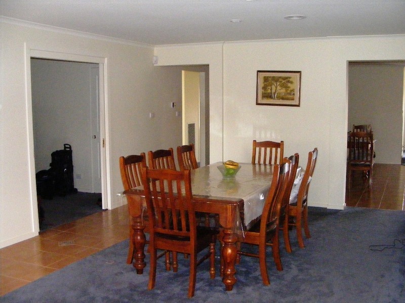 41 Eucumbene Drive, Berwick VIC 3806