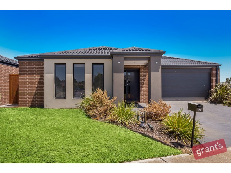 22 Elwick Drive, Clyde North VIC 3978