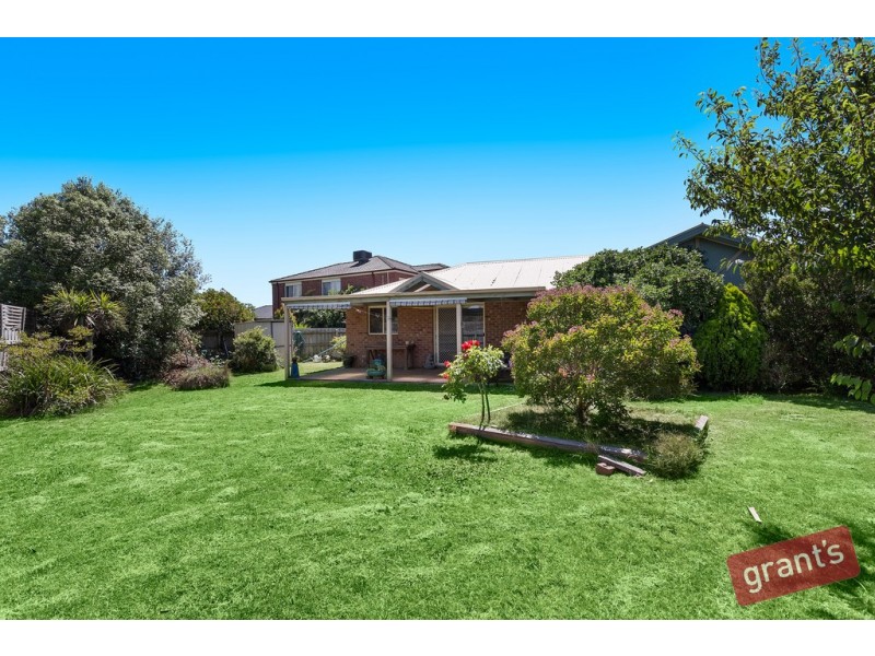 7 Woodbury Court, Narre Warren South VIC 3805