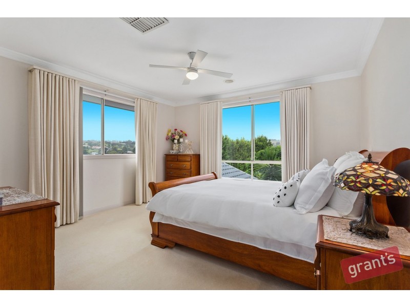 16 John Joseph Court, Narre Warren North VIC 3804