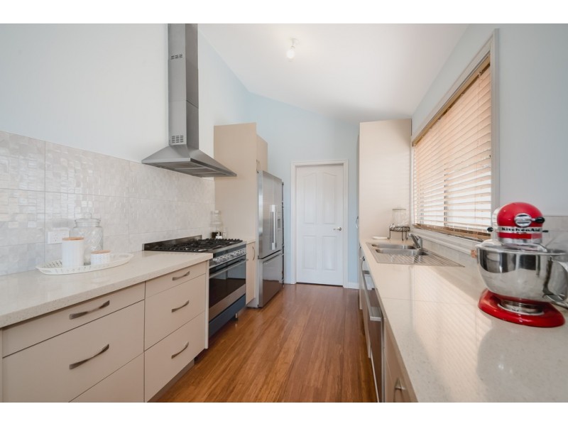 56 Barondi Avenue, Narre Warren VIC 3805