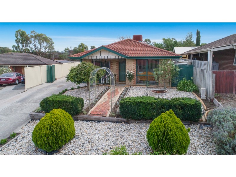 56 Barondi Avenue, Narre Warren VIC 3805