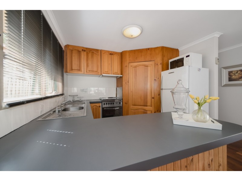 56 Barondi Avenue, Narre Warren VIC 3805