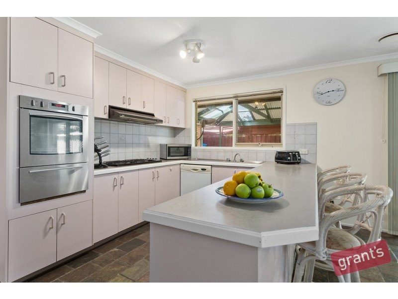 3 Kendall Drive, Narre Warren VIC 3805