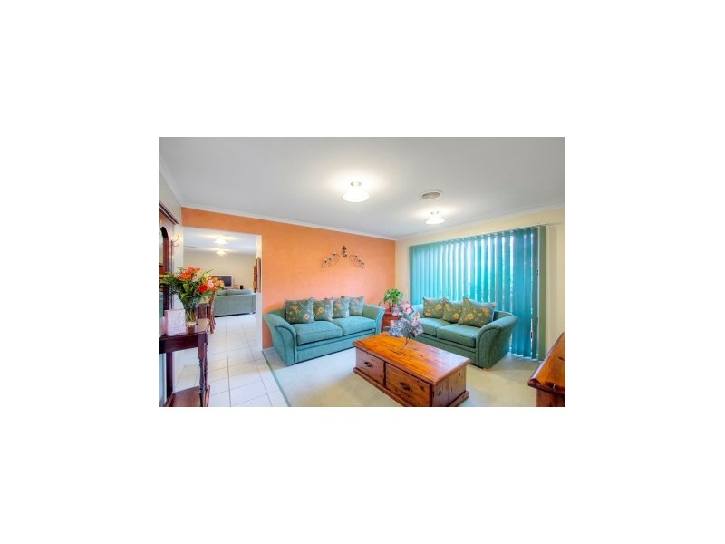 73 Harold Keys Dve, Narre Warren VIC 3805