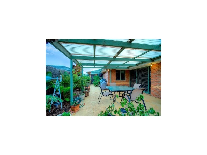 73 Harold Keys Dve, Narre Warren VIC 3805