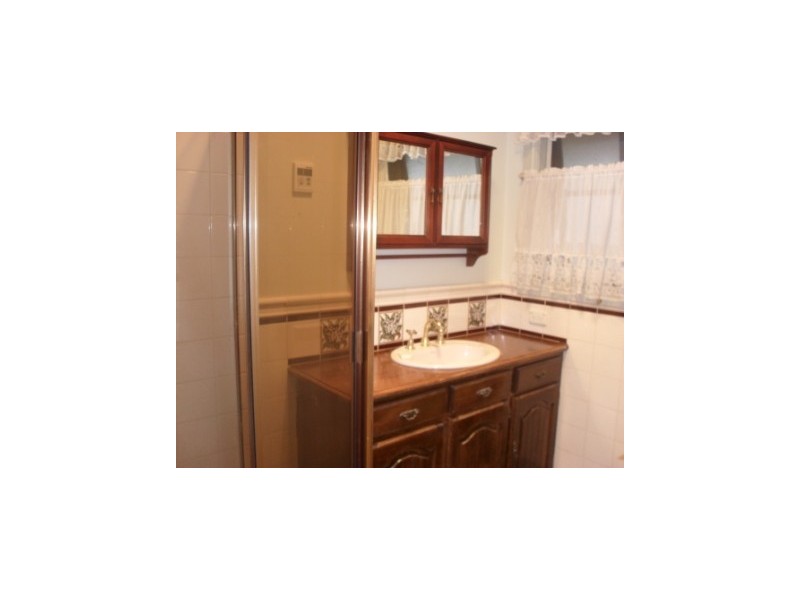 15 Emily Dve, Narre Warren VIC 3805