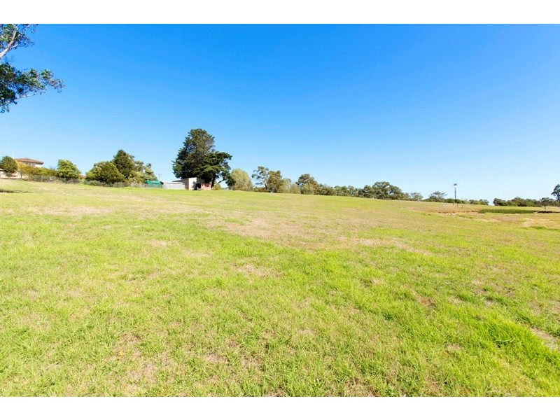 56 Edebohls Road, Narre Warren East VIC 3804