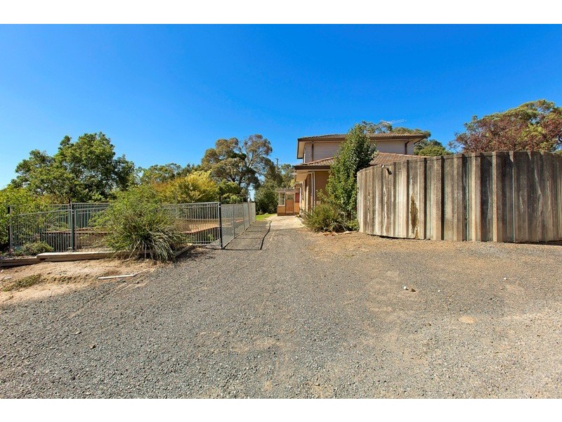 56 Edebohls Road, Narre Warren East VIC 3804