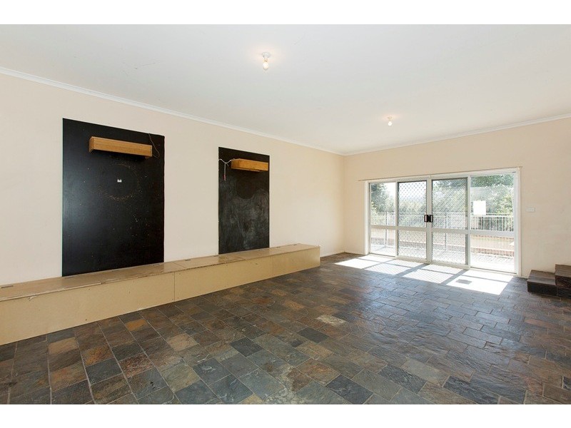 56 Edebohls Road, Narre Warren East VIC 3804