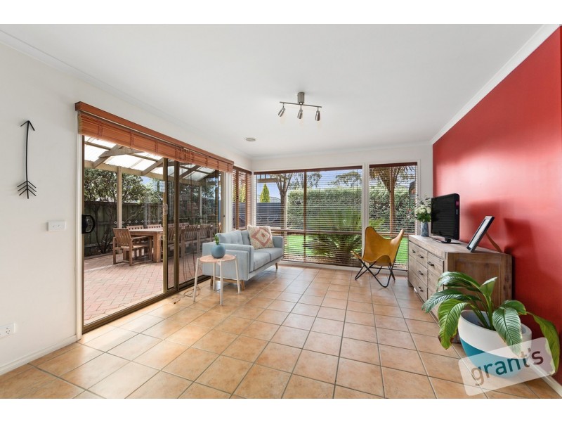 44 Sherwood Road, Narre Warren South VIC 3805