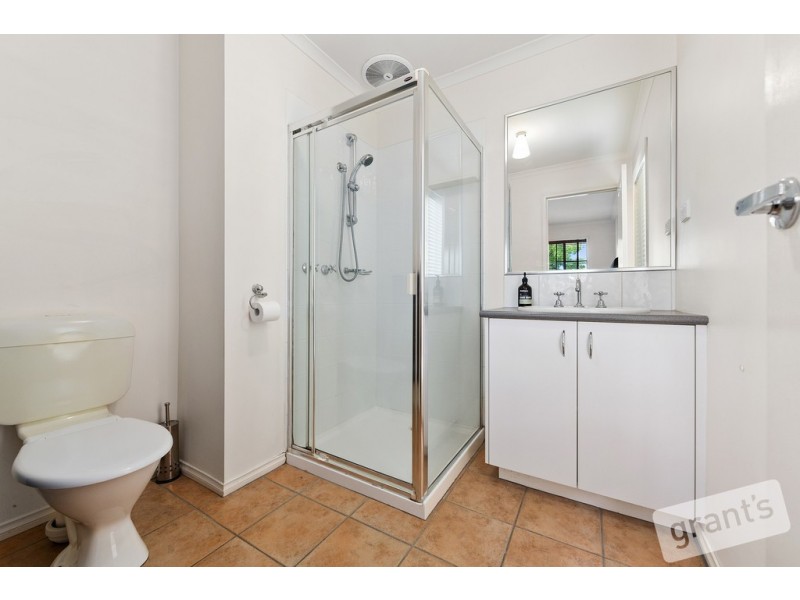 44 Sherwood Road, Narre Warren South VIC 3805