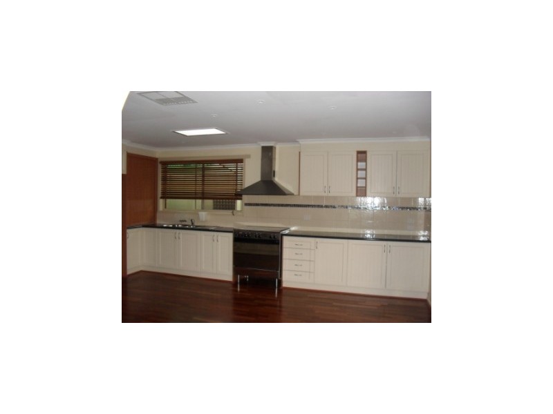 19 Elstar Rd, Narre Warren VIC 3805
