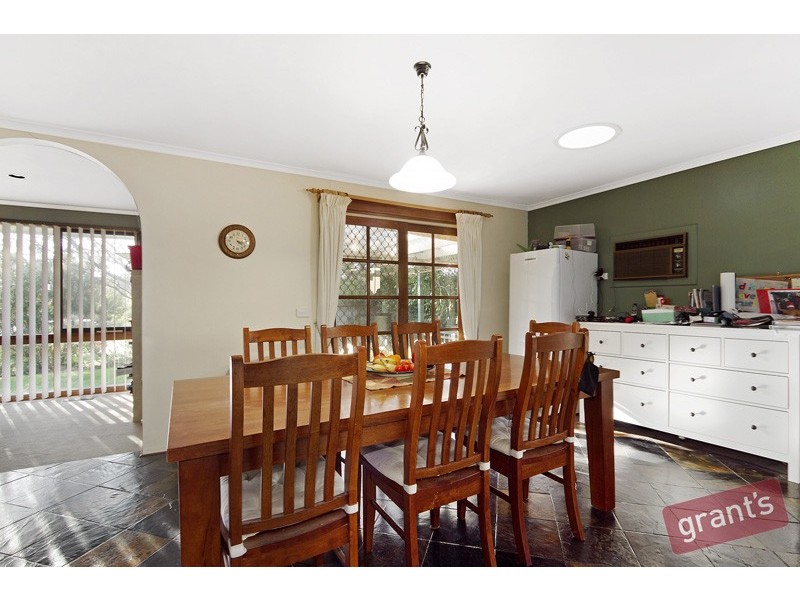 20 Garryowen Crescent, Narre Warren VIC 3805