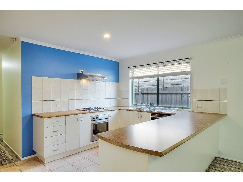 41 Ernest Crs, Narre Warren VIC 3805
