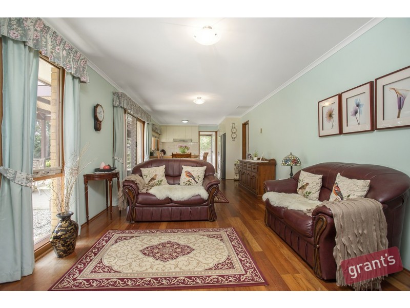 5 Glen Court, Narre Warren VIC 3805