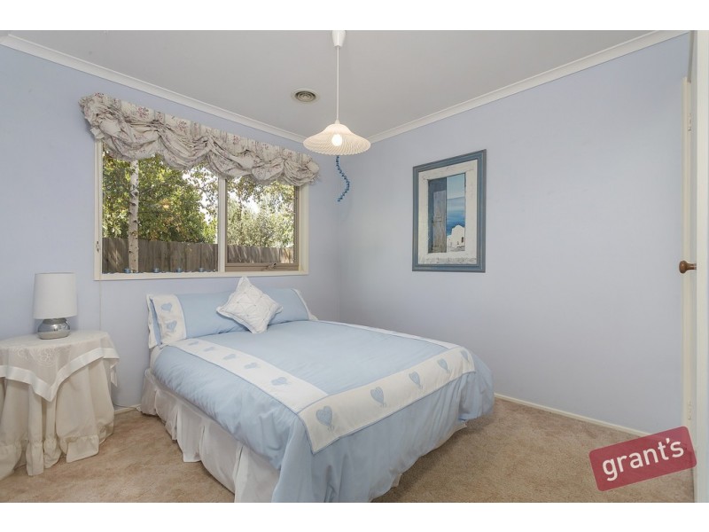 5 Glen Court, Narre Warren VIC 3805