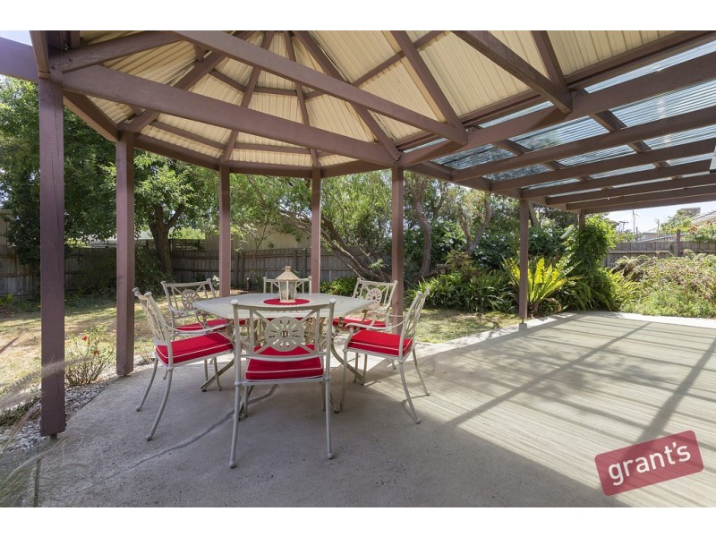 5 Glen Court, Narre Warren VIC 3805