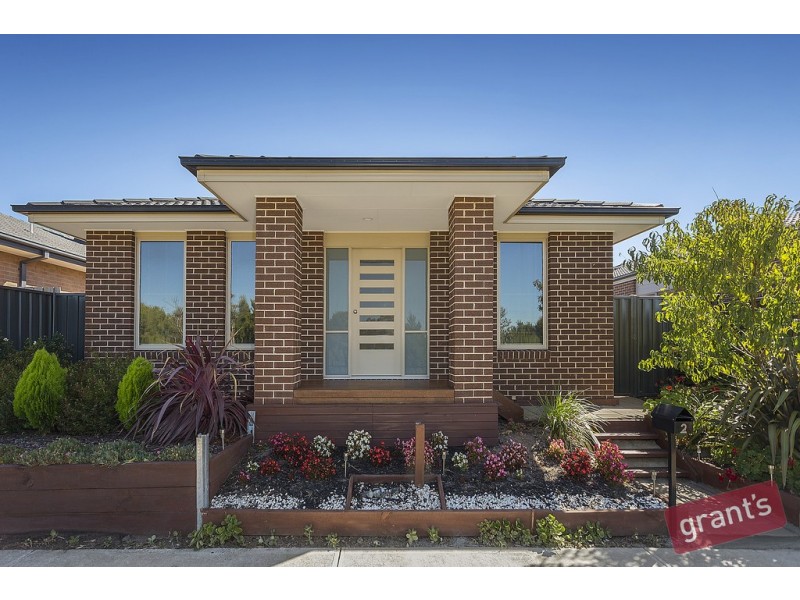 2 Salinger Lane, Narre Warren VIC 3805